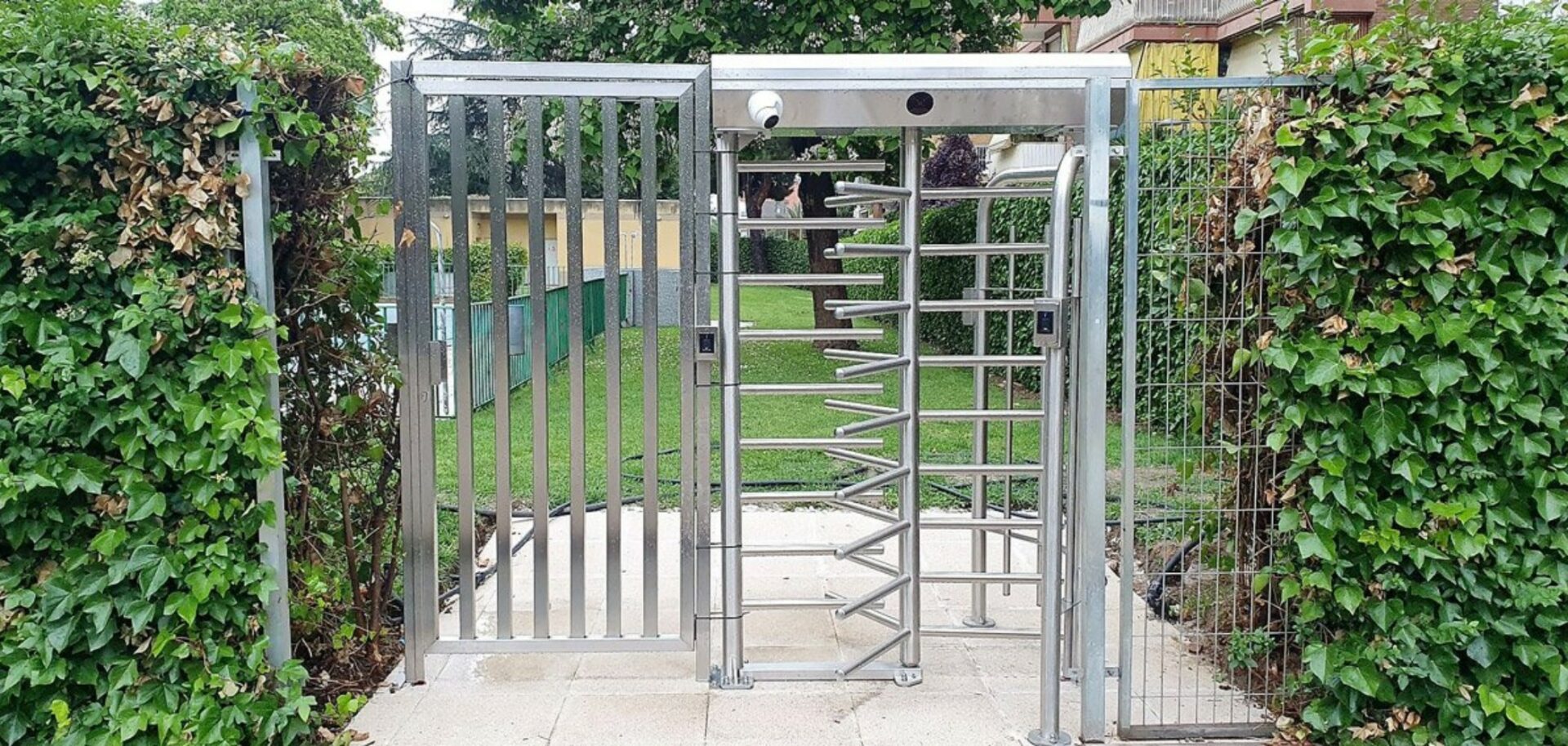 control de acceso para piscinas